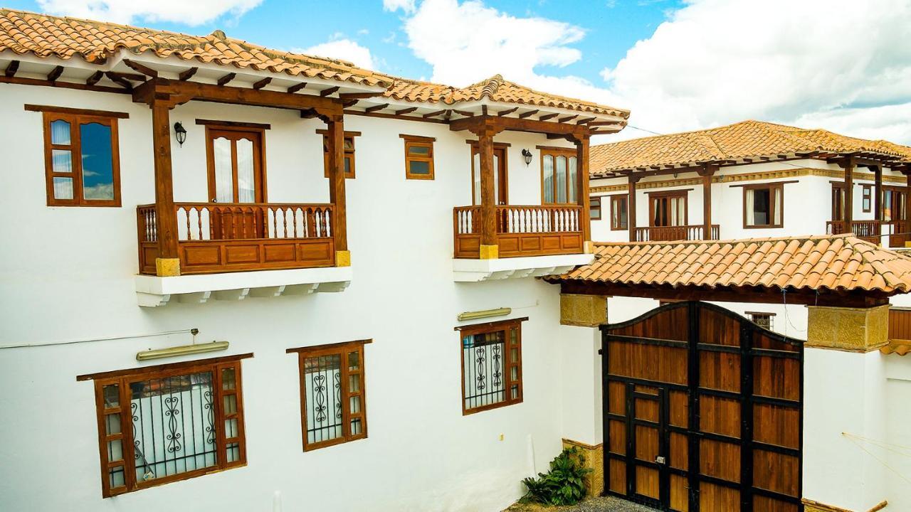 Hospederia Villa De Los Saenz فيلا دي ليفا المظهر الخارجي الصورة