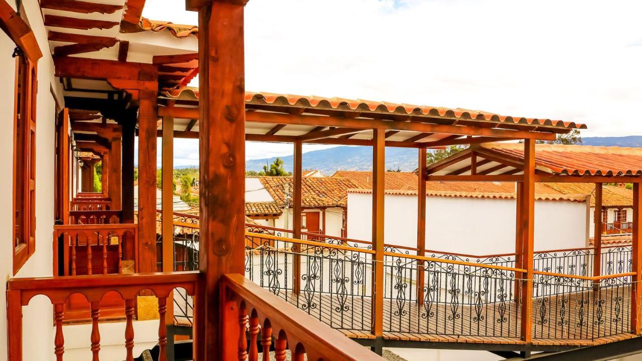 Hospederia Villa De Los Saenz فيلا دي ليفا المظهر الخارجي الصورة