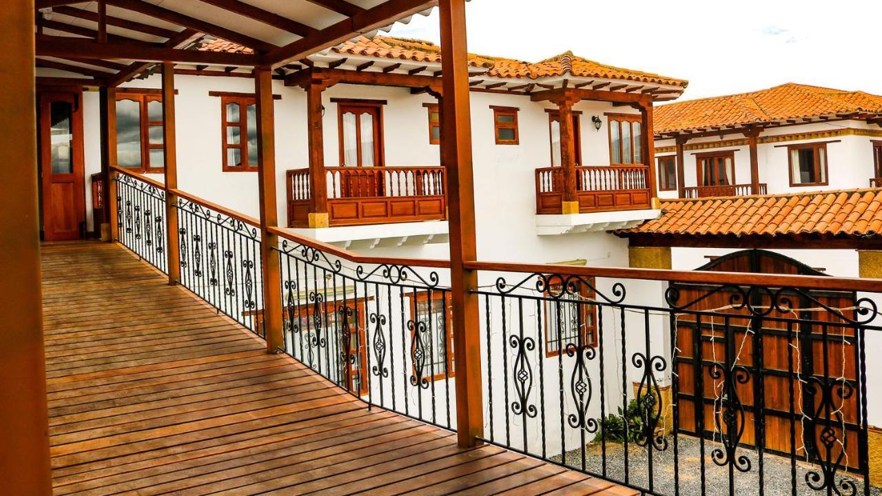Hospederia Villa De Los Saenz فيلا دي ليفا المظهر الخارجي الصورة